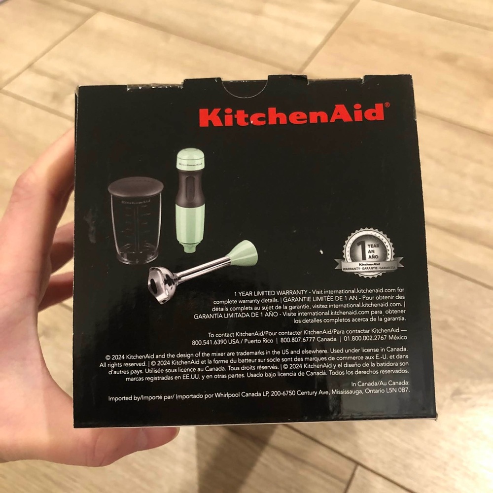 KitchenAid 2-Speed Hand Blender - Pistachio - Picture 4 of 6